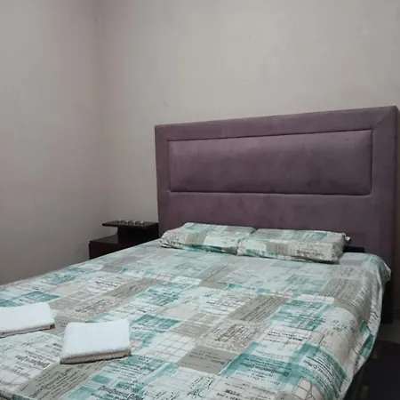 Bandici House Апартаменты Подгорица