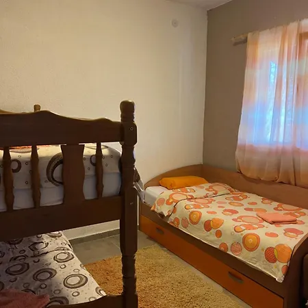 Bandici House * Podgoriçe